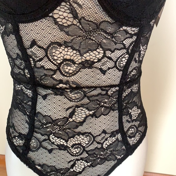 Sexy all over lace bodysuit!! - Picture 6 of 9